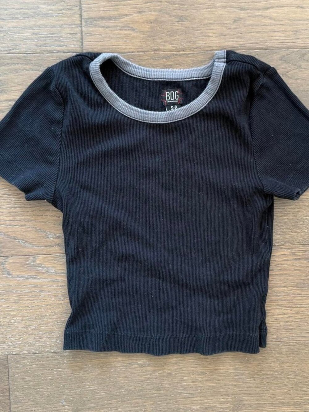 Urban outfitters black crop